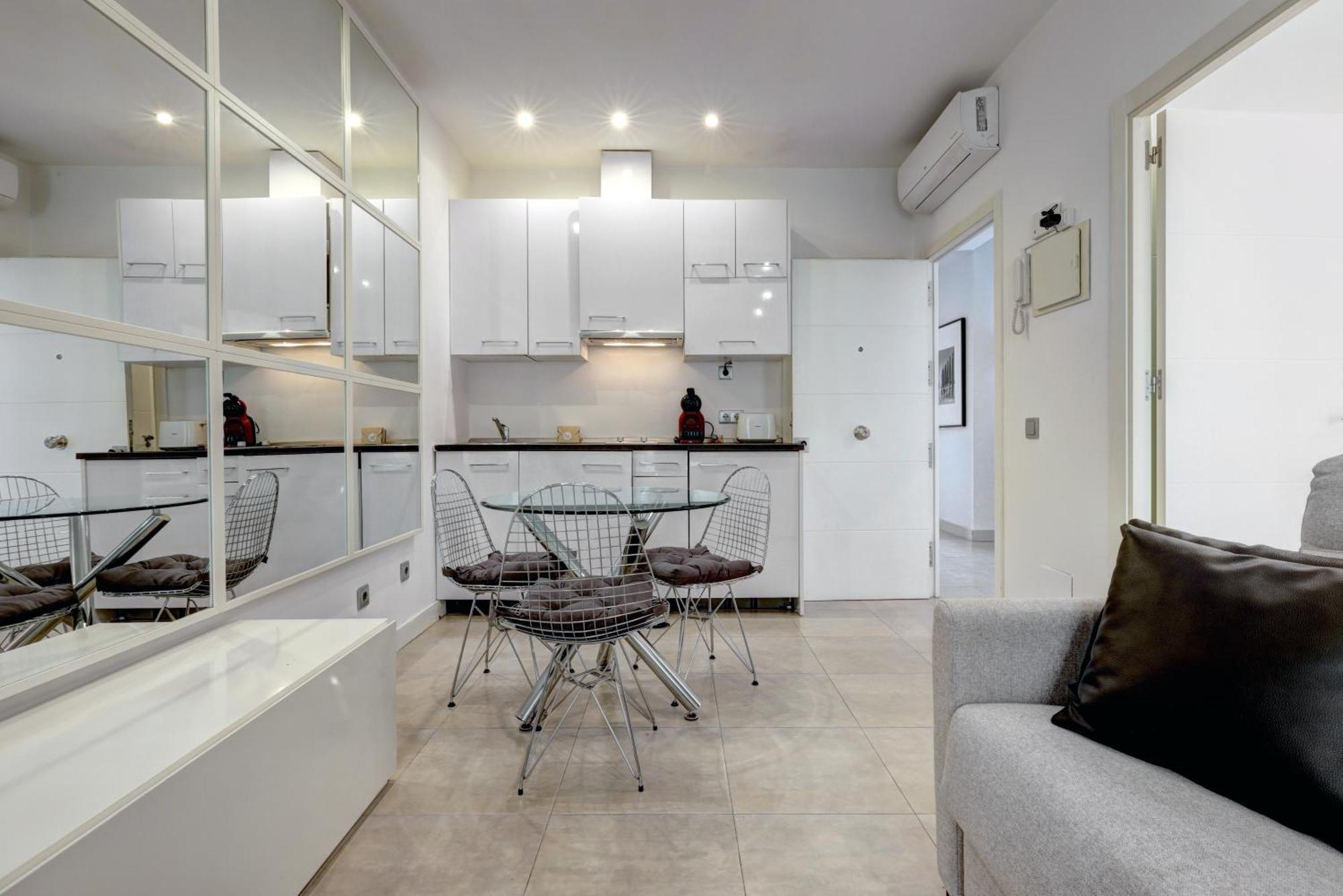 Apartamentos Con Vistas Y Terraza En Μαρμπέλλα Εξωτερικό φωτογραφία